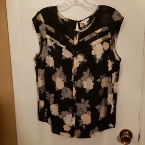 Black floral top